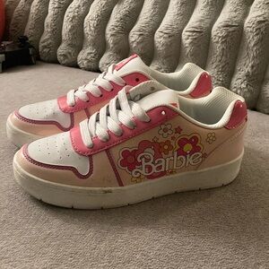 Barbie shoes size 6
